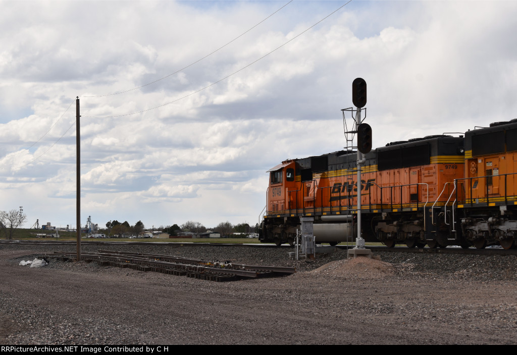 BNSF 9749